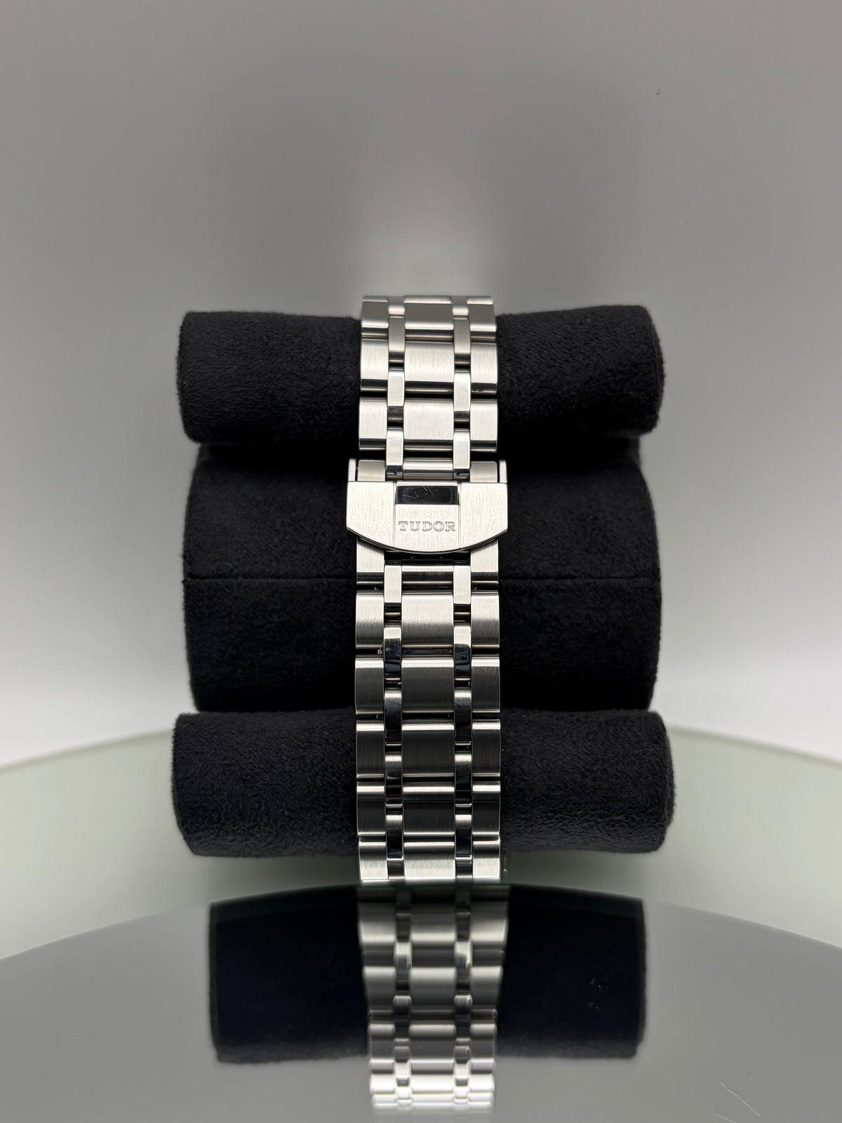 Tudor Royal 38mm Blue M28500-0005