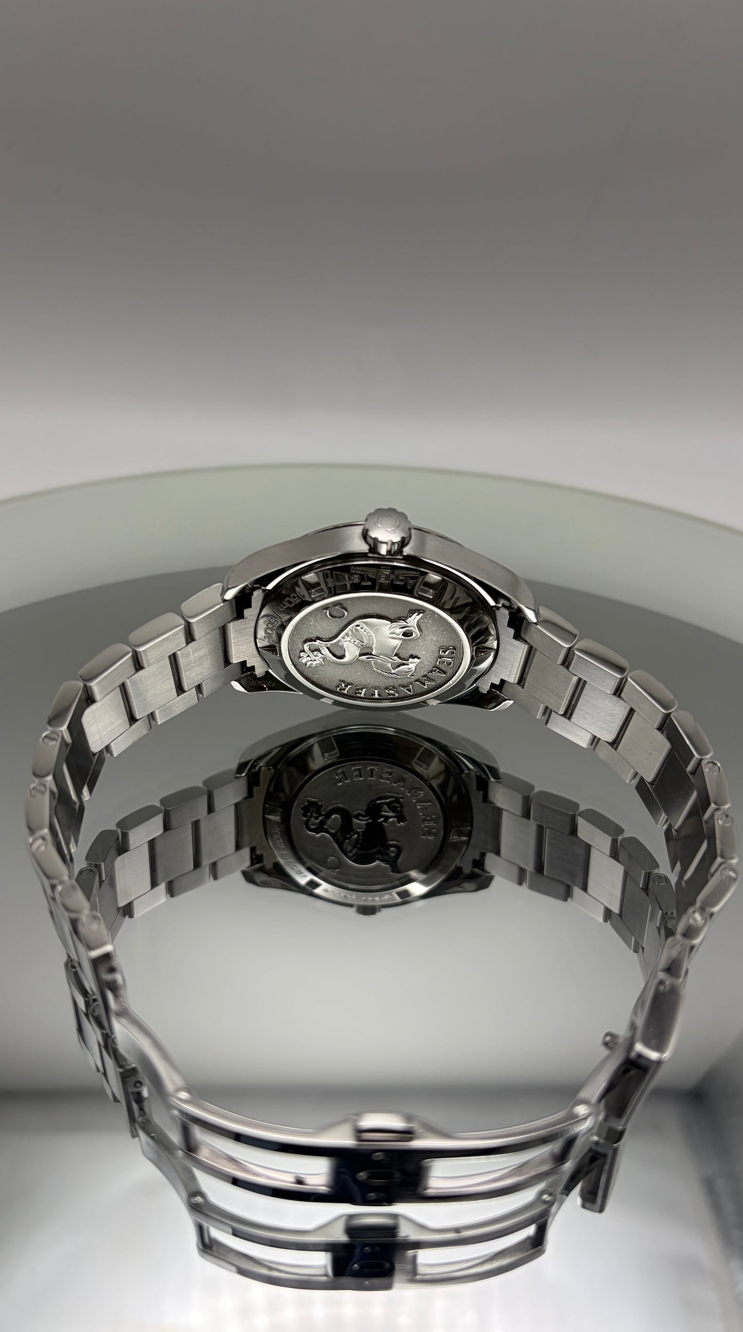 Omega Aqua Terra White Teak Dial 231.10.39.60.02.001
