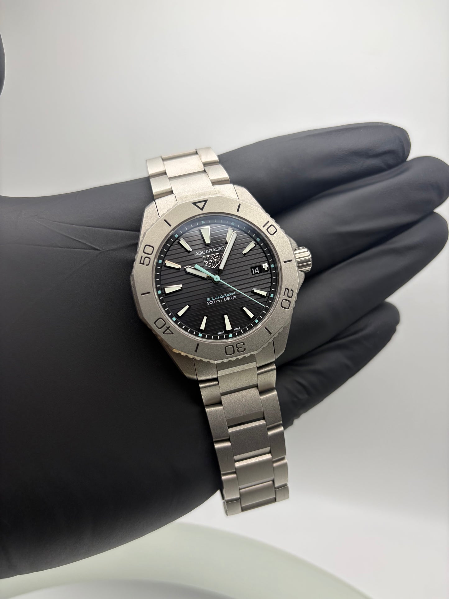 TAG Heuer Aquaracer Titanium Professional 200 WBP1180