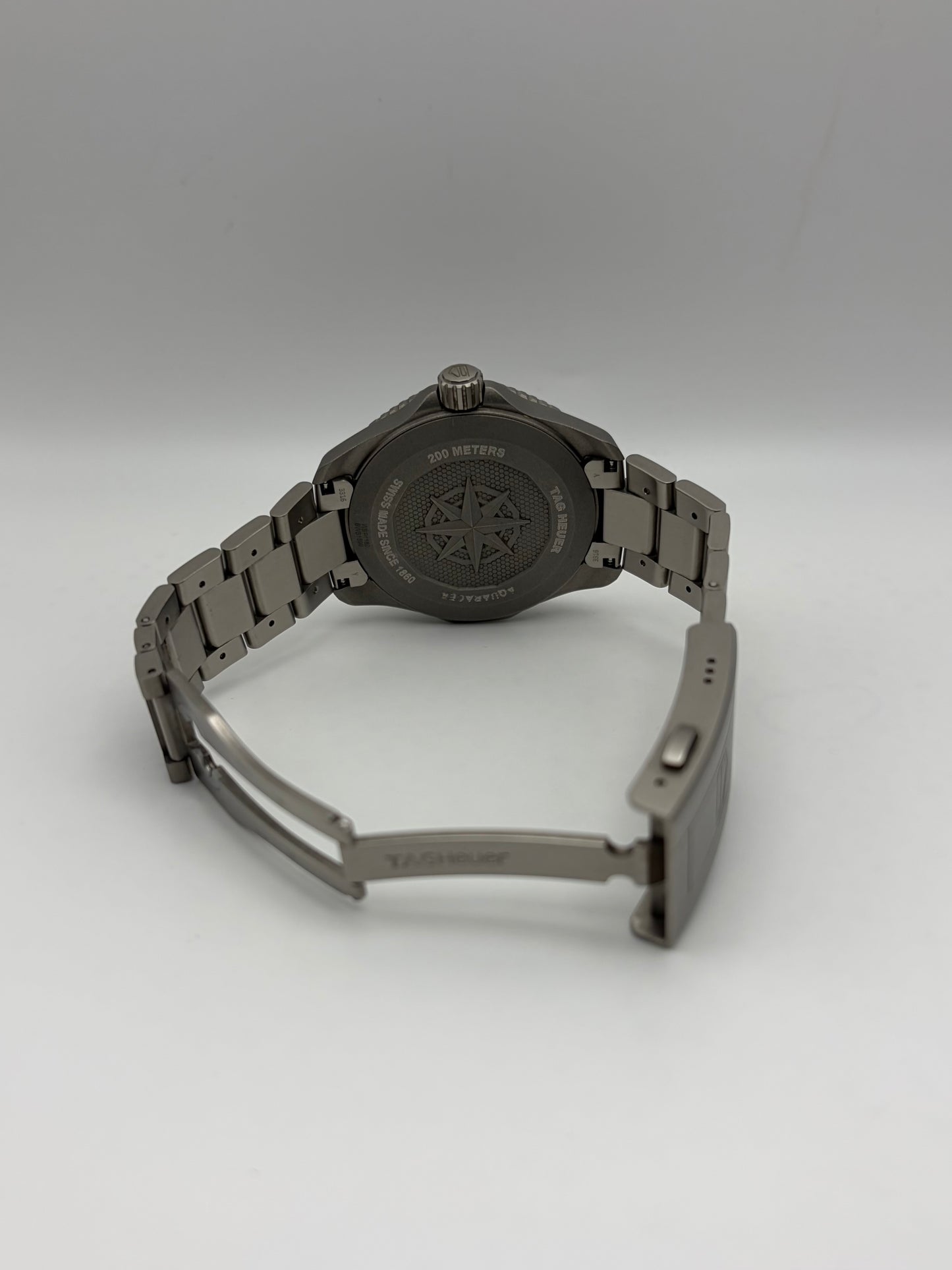 TAG Heuer Aquaracer Titanium Professional 200 WBP1180