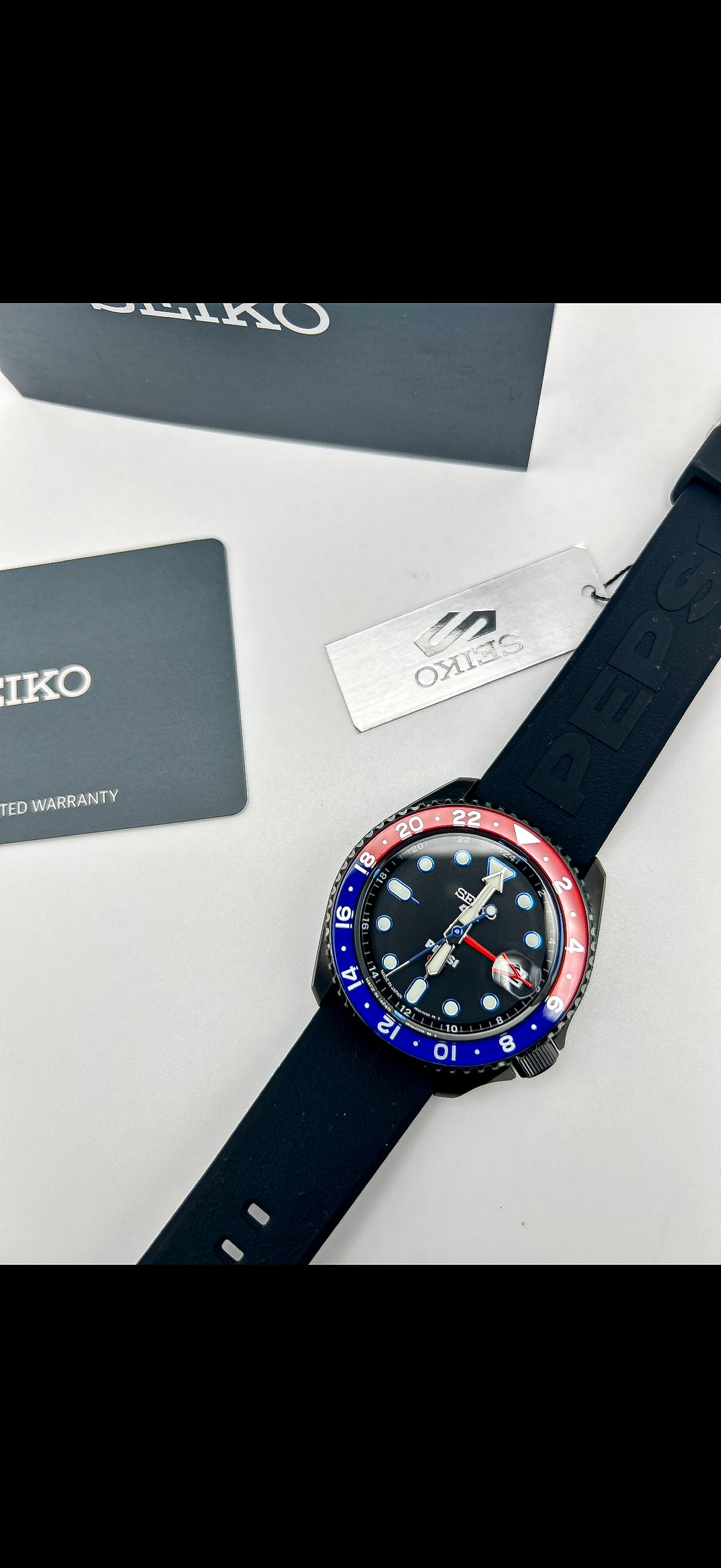 Seiko 5 Sports Limited Edition Pepsi GMT SSK047