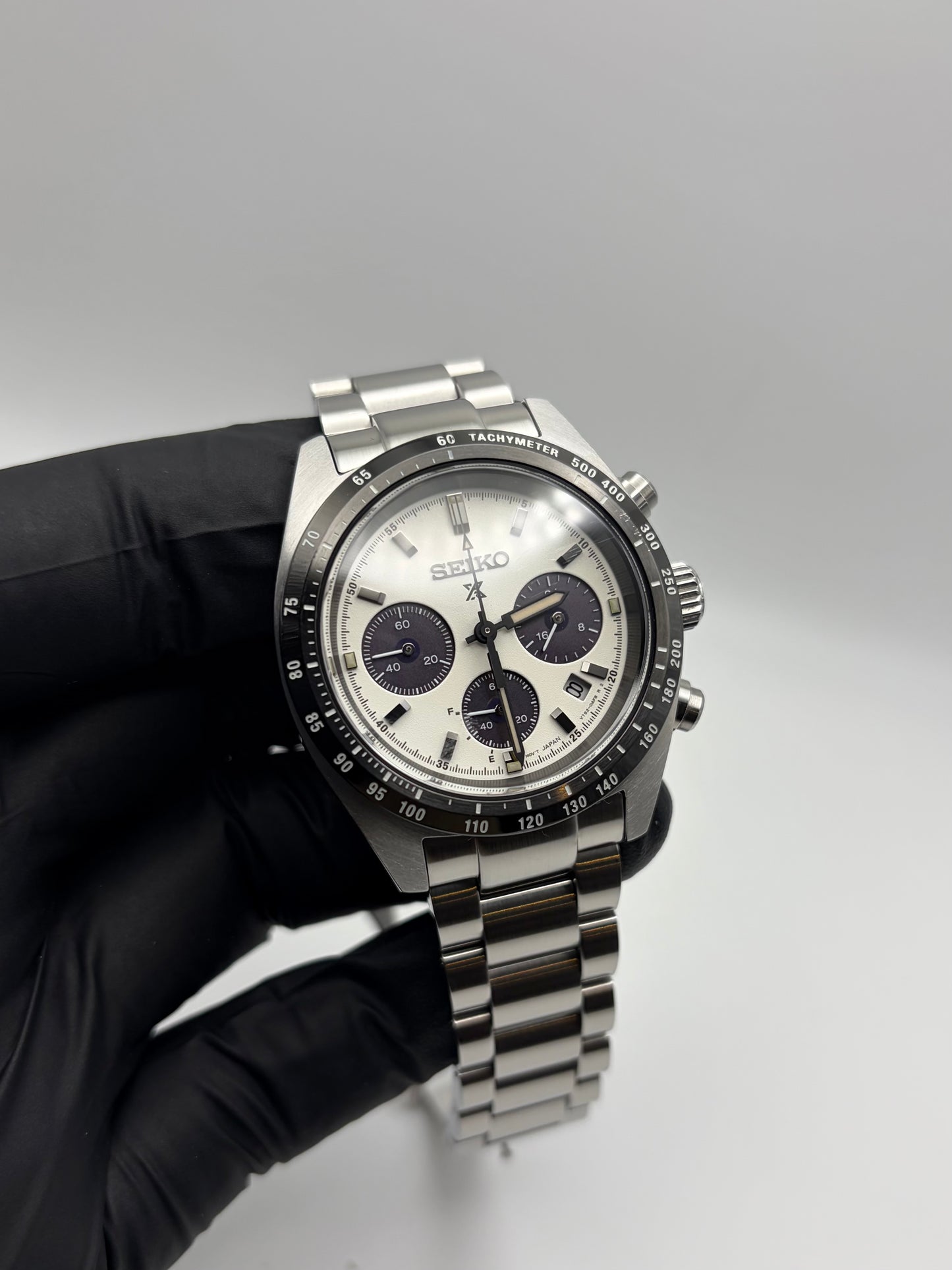 Seiko Prospex Solar Chronograph SSC813